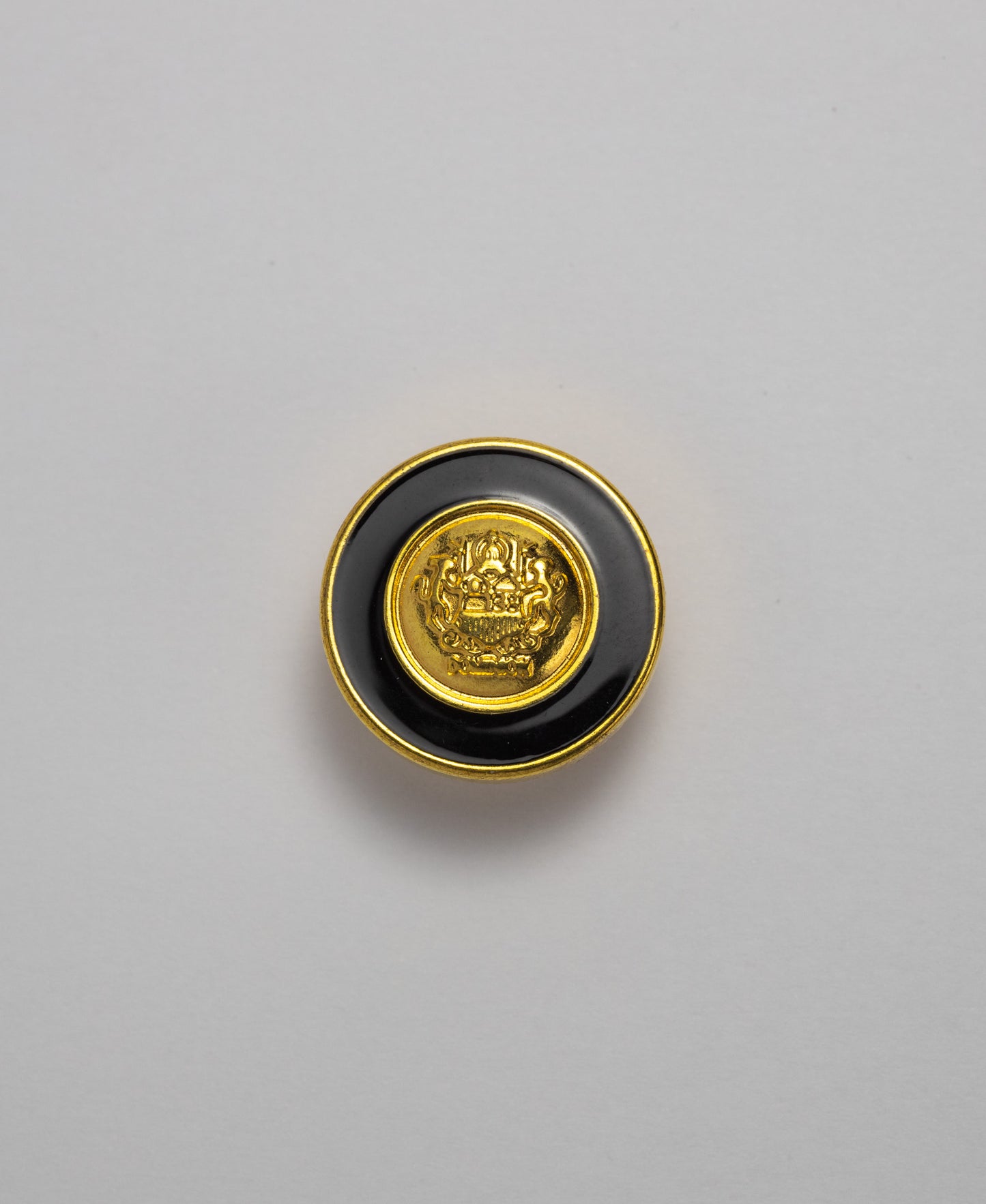 Medallion Buttons - Shank - 21mm - Black/Gold (SOLD IN PACKS OF 10)