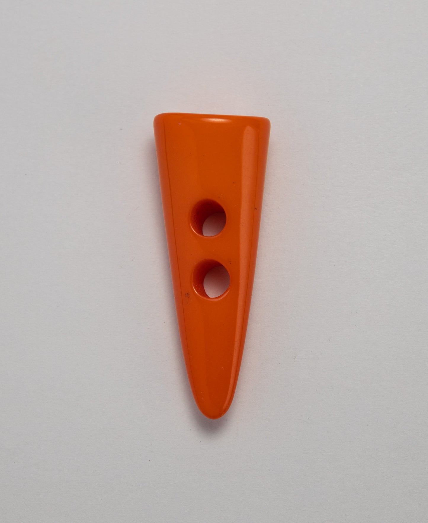 2 Hole Horn Button (PACK OF 4)