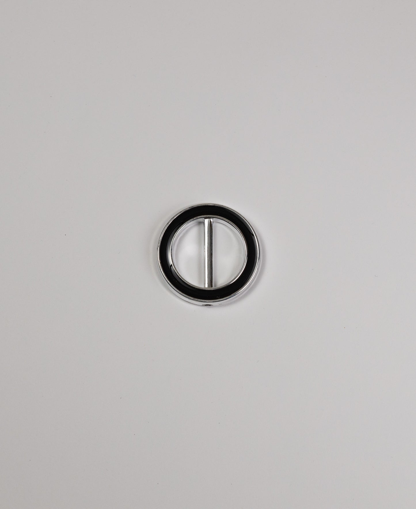 Fancy Buckle - Black/Silver O-Slider (37 x 37mm)