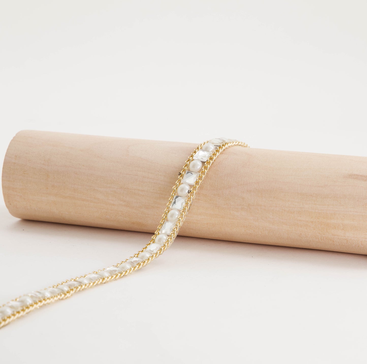 Iron on Pearl Chain with Rhinestone Braid (SOLD PER METER)