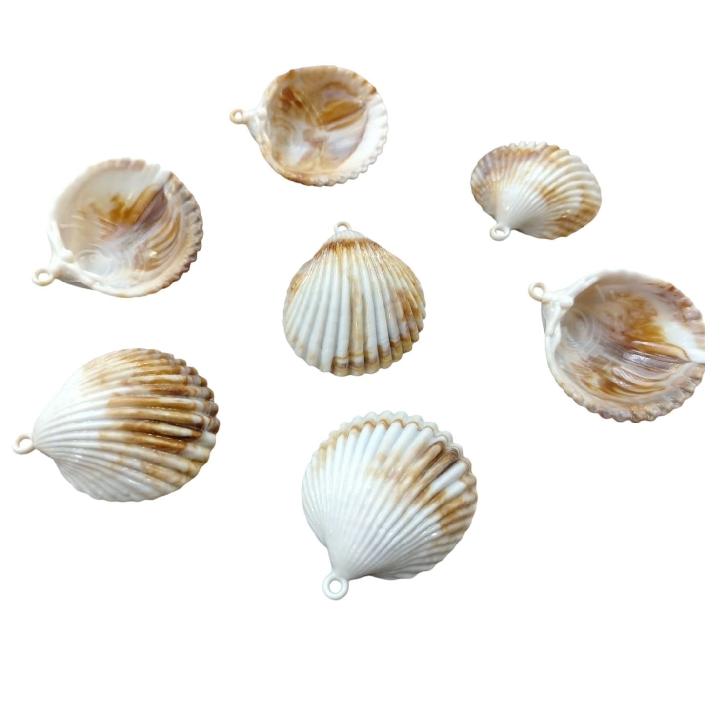 Clam Pendant - 53mm Height x 44mm Width - Sea Shell Colour (SOLD IN PACKS OF 50)