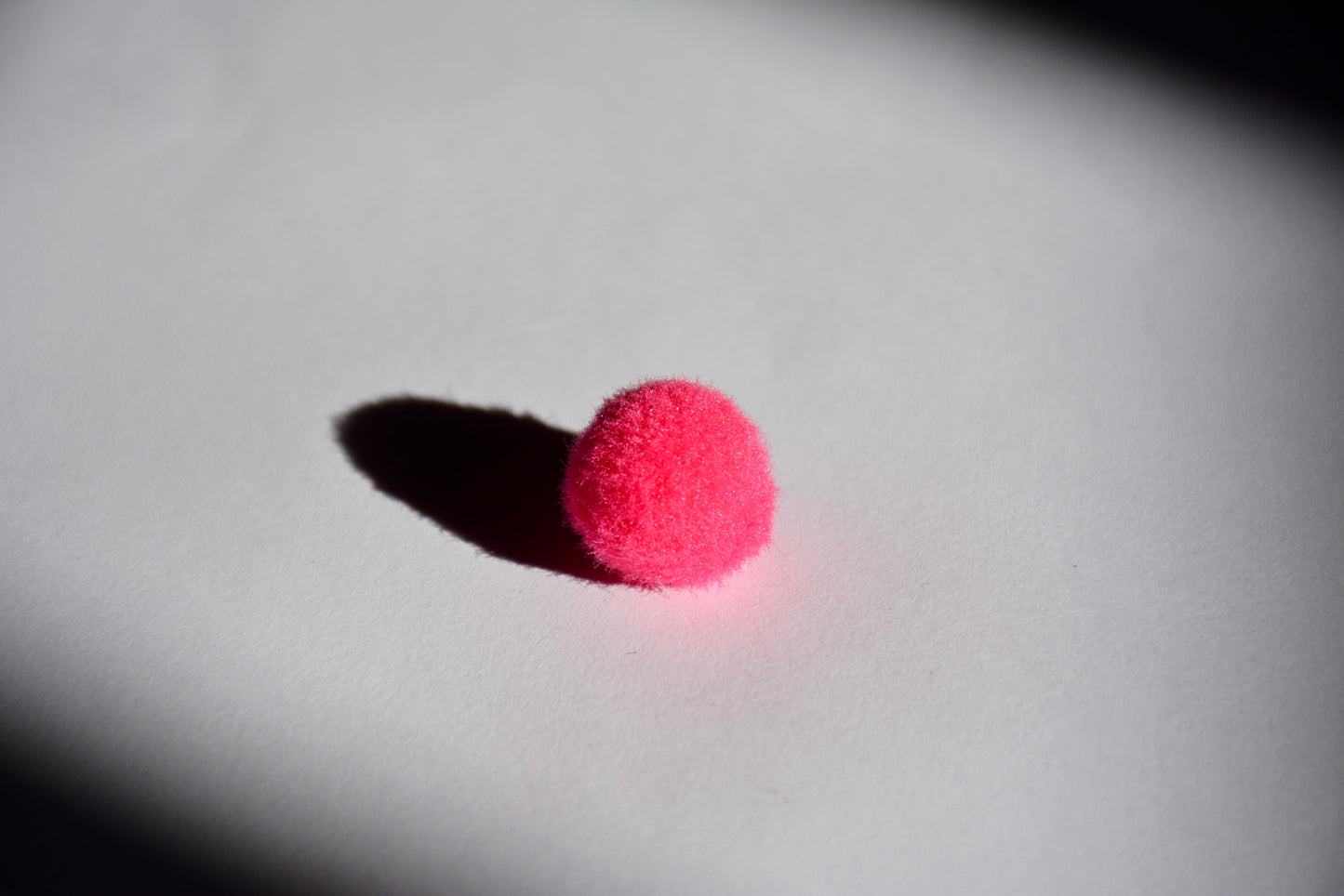 Loose Pom Poms  (15mm Width) ( 7 Colours)